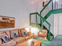 Yosemite Large Loft Condominium 