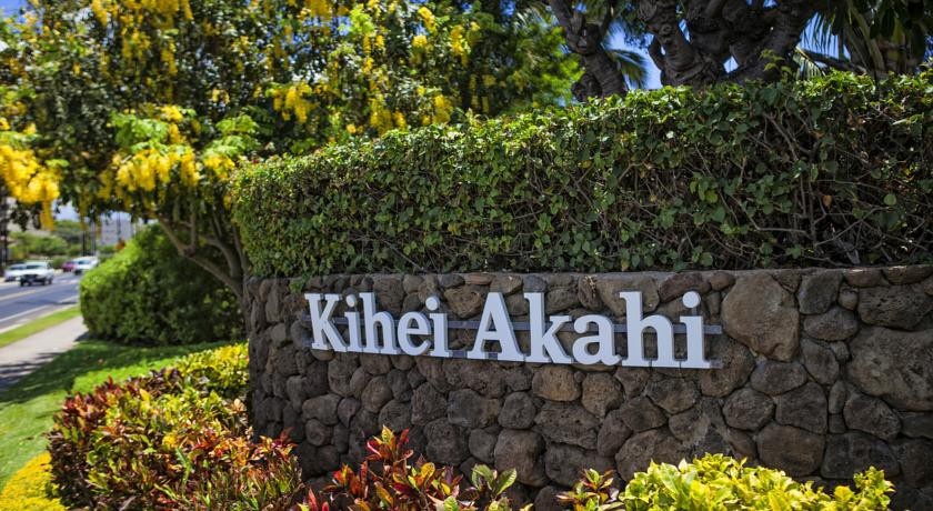 Kihei Akahi by Maui Condo and Home 