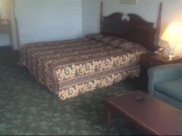 American Tudor Inn 