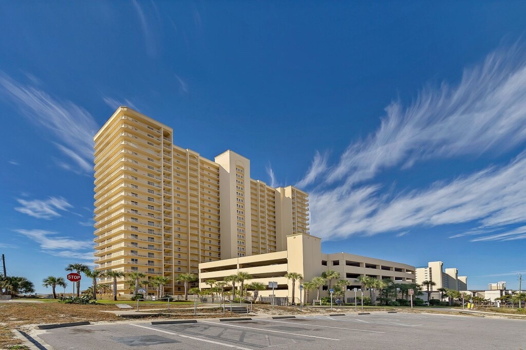 Gulf Crest Condominiums 