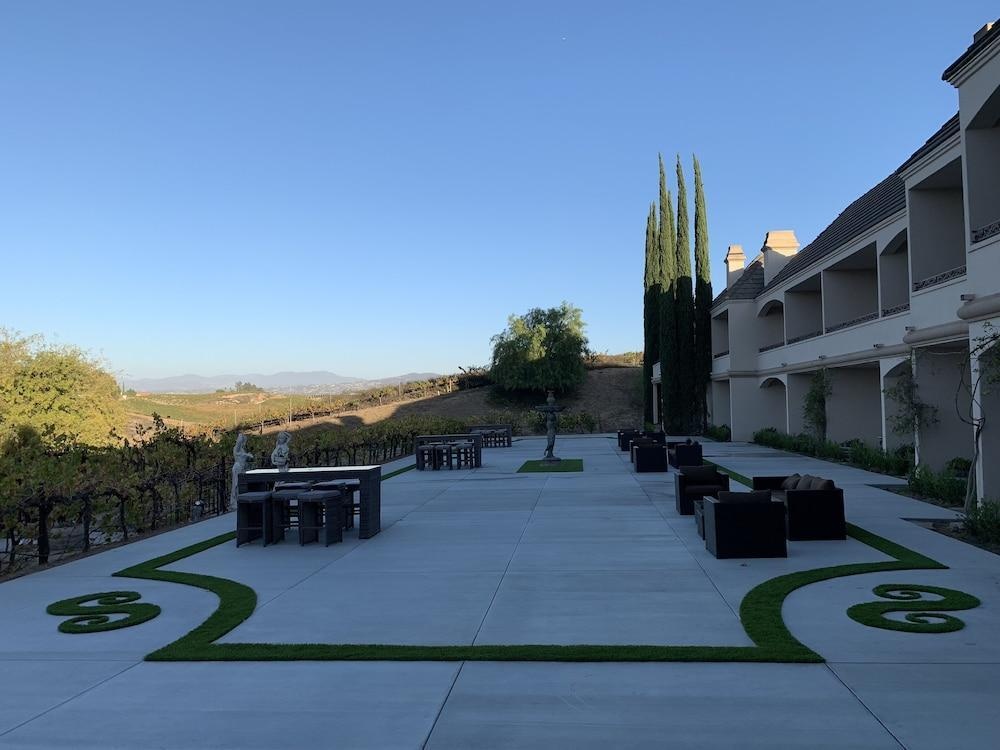 Inn at Churon Winery 3*