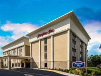 Hampton Inn Dover 3*