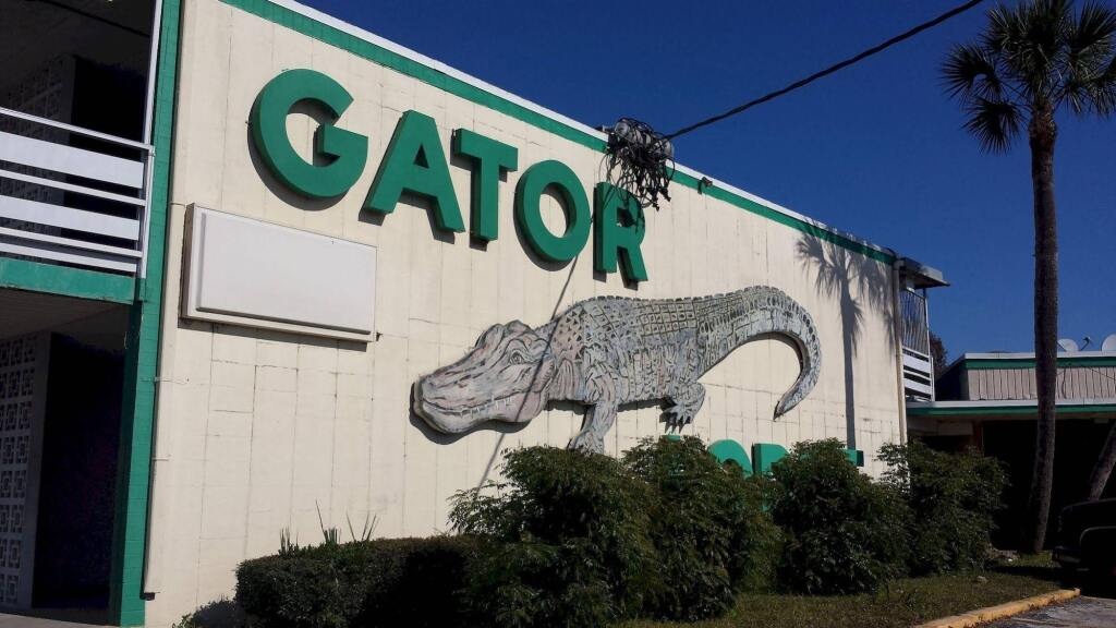 Gator Lodge 