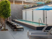 Hotel Lucent 2*