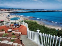 Sea & Sand Inn 
