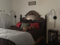 Moab Beds and Bagels 