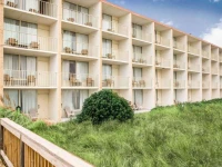 Comfort Inn On The Ocean 3*