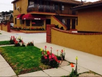 Pacific Inn and Suites 2*