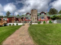 Black Forest Inn Bed & Breakfast 