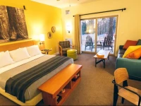 Rush Creek Lodge at Yosemite 