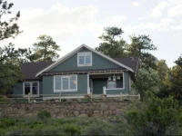 The Golden Leaf Inn 