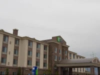 Holiday Inn Express Springville 