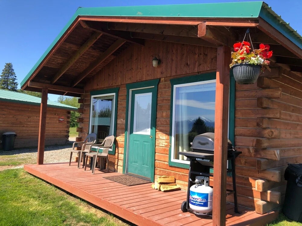 Glacier View Cabins 