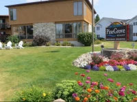 Pine Grove Resort 
