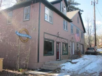 Dodgeton Creek Inn 
