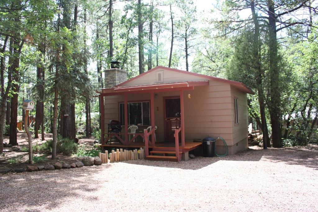 Northwoods Resort Cabins 