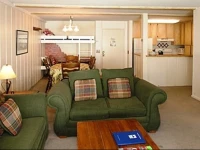 Summit Apartment 