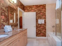 RedAwning Royal Palms 704 