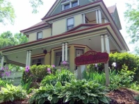 Victorian Dreams Bed and Breakfast 