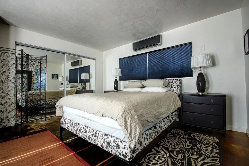 Desert Hot Springs Inn 