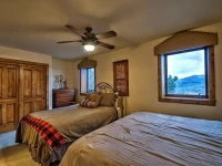 Eagles Overlook by Retreatia 4*