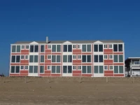 Surf Club Oceanfront Hotel 