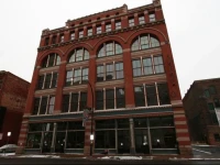 Lofts on Pearl 3*