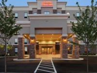 Hampton Inn and Suites Roanoke Airport/Valley View Mall 