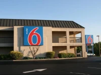Motel 6 Roanoke VA 