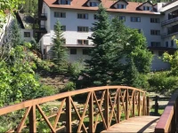 Monarch Mountain Lodge 