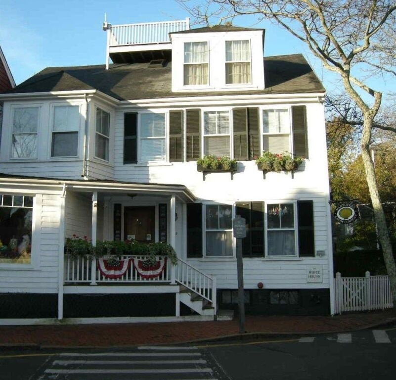 Nantucket White House Inn 