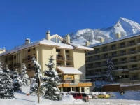 Ski-in/Ski-out Condo Rentals 4*