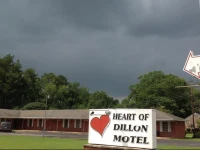 Heart of Dillon Motel 