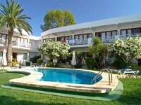 Montelin Apartments 2*