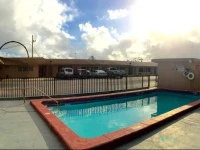 Coral Roc Motel 
