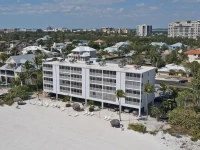 Castle Beach 402 
