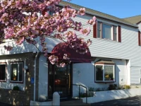 Hyannis Host Inn 