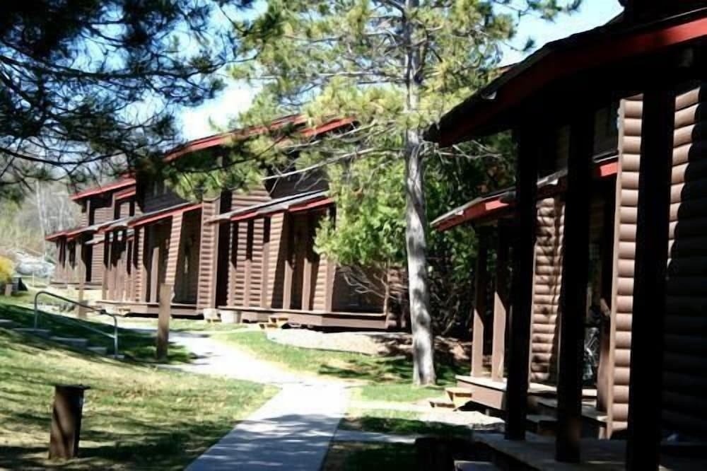 Pelican Bay 