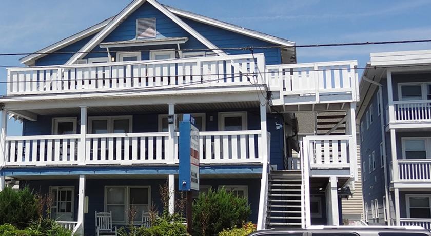Hitch Apartments D 