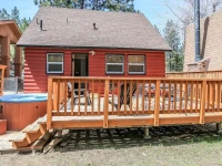 Lake Cottage 