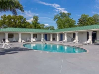 Motel 6 Waycross GA 