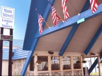 Main Street Lodge and Suites 