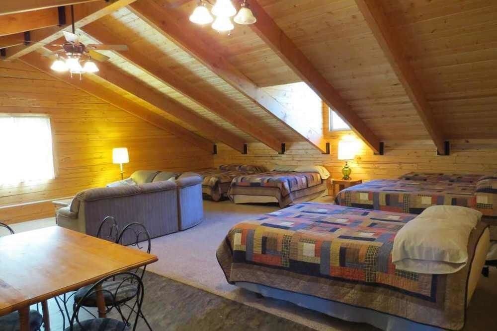 Mystic Hills Hideaway 