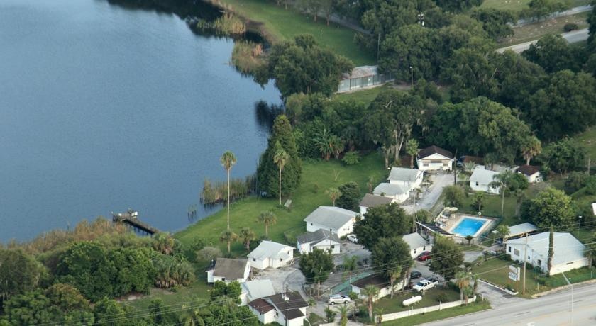 Lake Ida Beach Resort 
