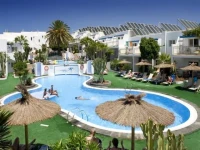 Parque Tropical Apartments 3*
