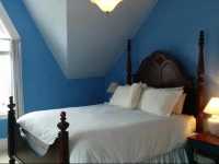 Fairmont House Bed & Breakfast 4*
