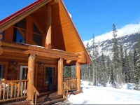 Kicking Horse River Chalets 