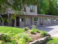 Peacock Villa Motel 