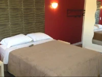 Road 121 Motel 