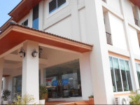 Phounsiri Hotel and Serviced Apartment